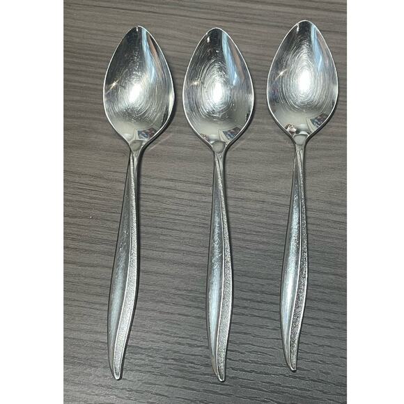 Oneida TEXTURA 6" Oneidacraft Deluxe 3 Teaspoons Stainless Flatware‎ Silver MCM - Picture 1 of 5